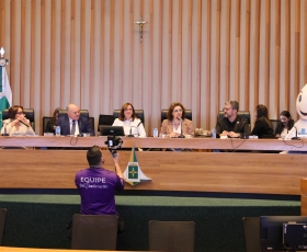 Sessão solene da Câmara Legislativa do DF em homenagem aos 53 anos do Hospital Universitário de Brasília (HuB)